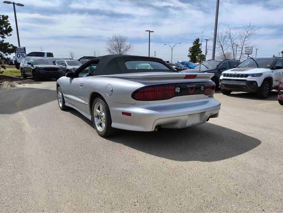 2000 Pontiac Firebird 4th Gen - Image 3 of 7