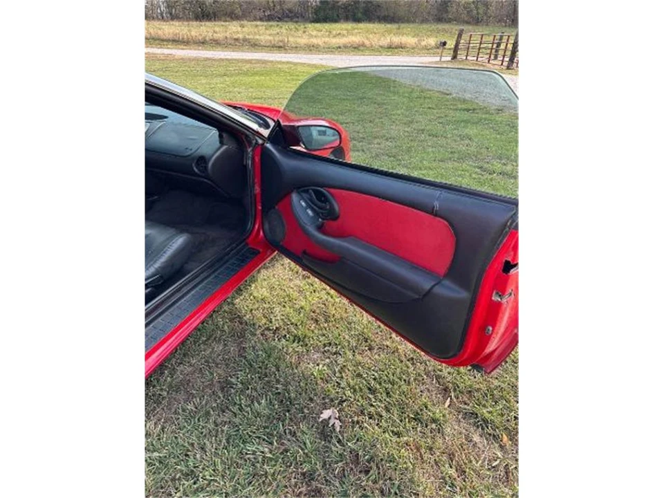 2000 Pontiac Firebird 4th Gen - Image 12 of 21