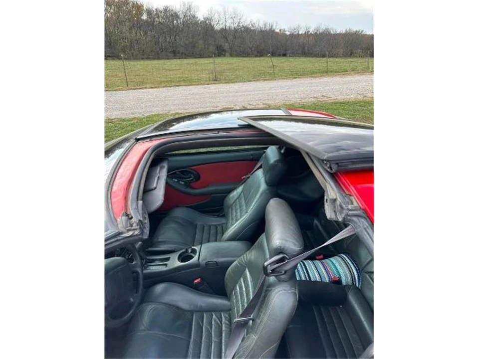 2000 Pontiac Firebird 4th Gen - Image 15 of 21