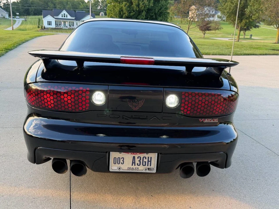 2000 Pontiac Firebird 4th Gen - Image 19 of 31