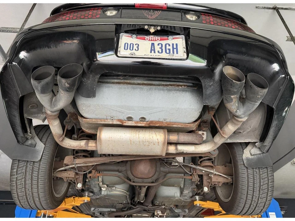 2000 Pontiac Firebird 4th Gen - Image 11 of 31