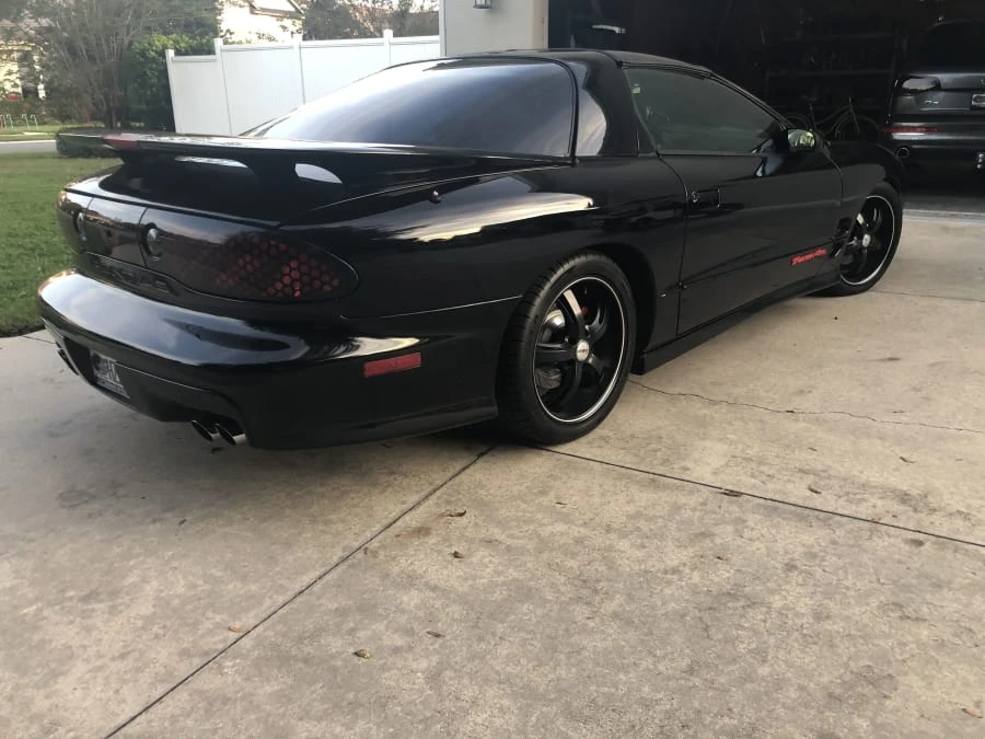 2000 Pontiac Firebird 4th Gen - Image 2 of 6