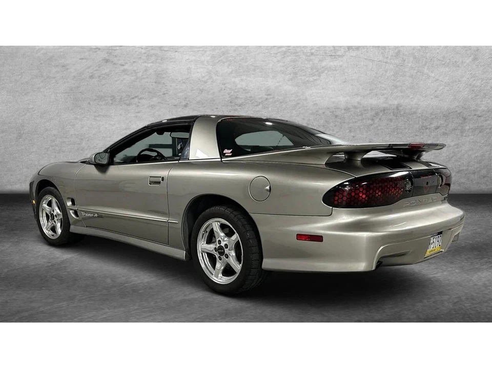 2000 Pontiac Firebird 4th Gen - Image 5 of 31