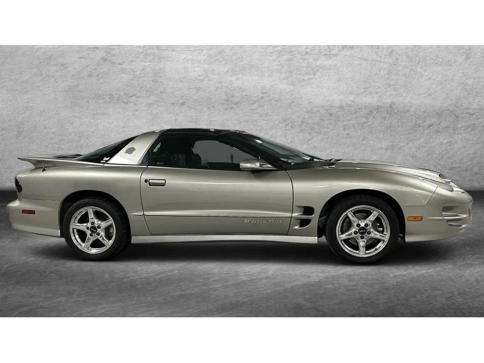 2000 Pontiac Firebird 4th Gen - Image 7 of 31