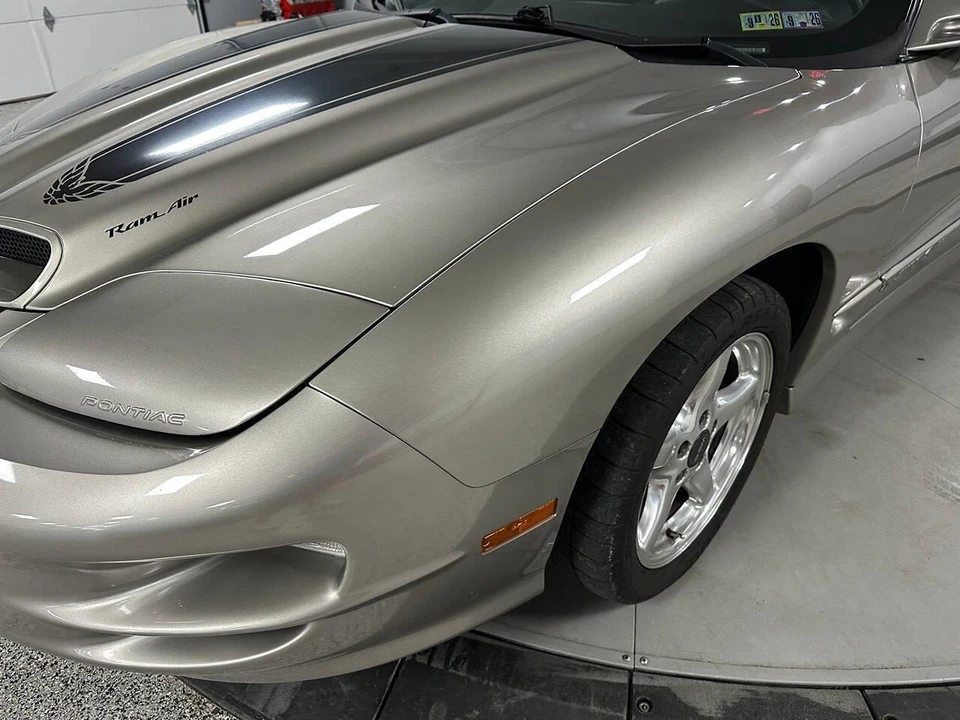 2000 Pontiac Firebird 4th Gen - Image 16 of 31