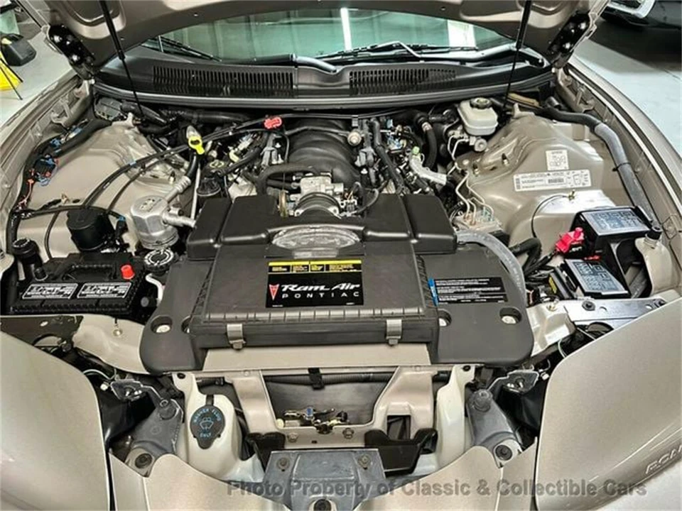 2000 Pontiac Firebird 4th Gen - Image 19 of 24