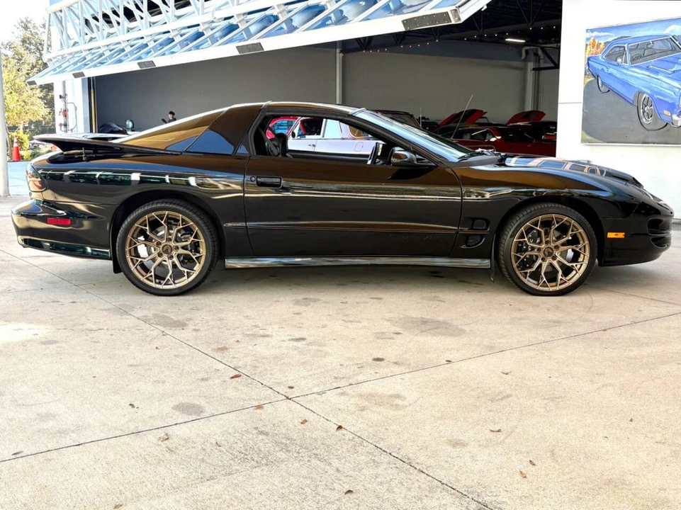 2000 Pontiac Firebird 4th Gen - Image 6 of 21