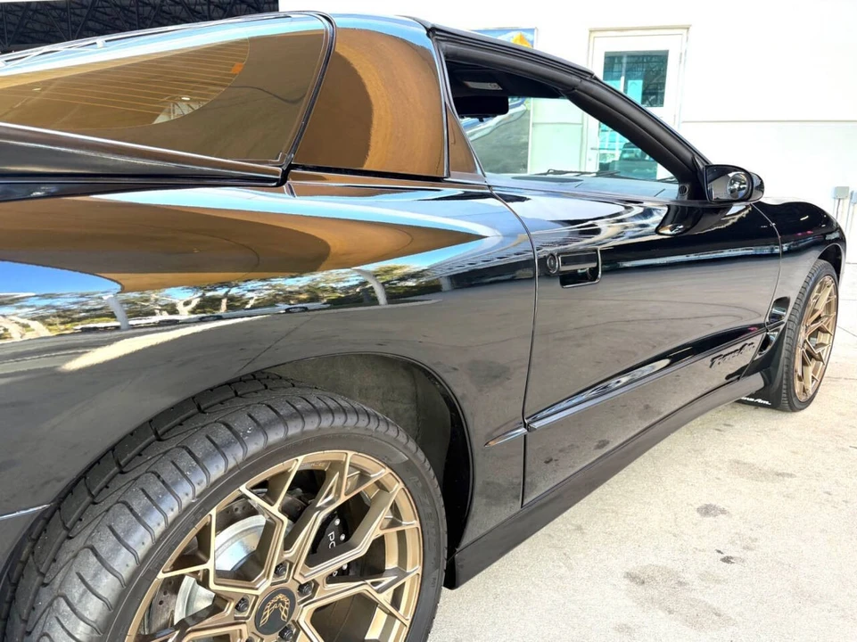 2000 Pontiac Firebird 4th Gen - Image 19 of 21