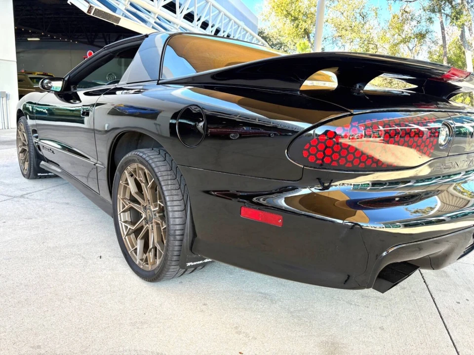 2000 Pontiac Firebird 4th Gen - Image 17 of 21