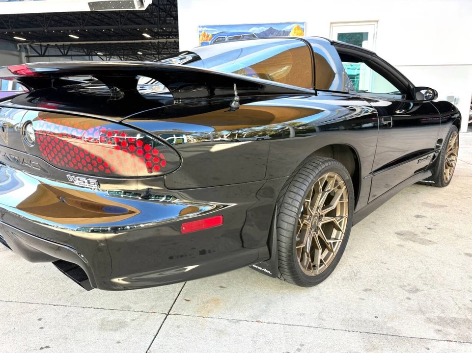 2000 Pontiac Firebird 4th Gen - Image 18 of 21