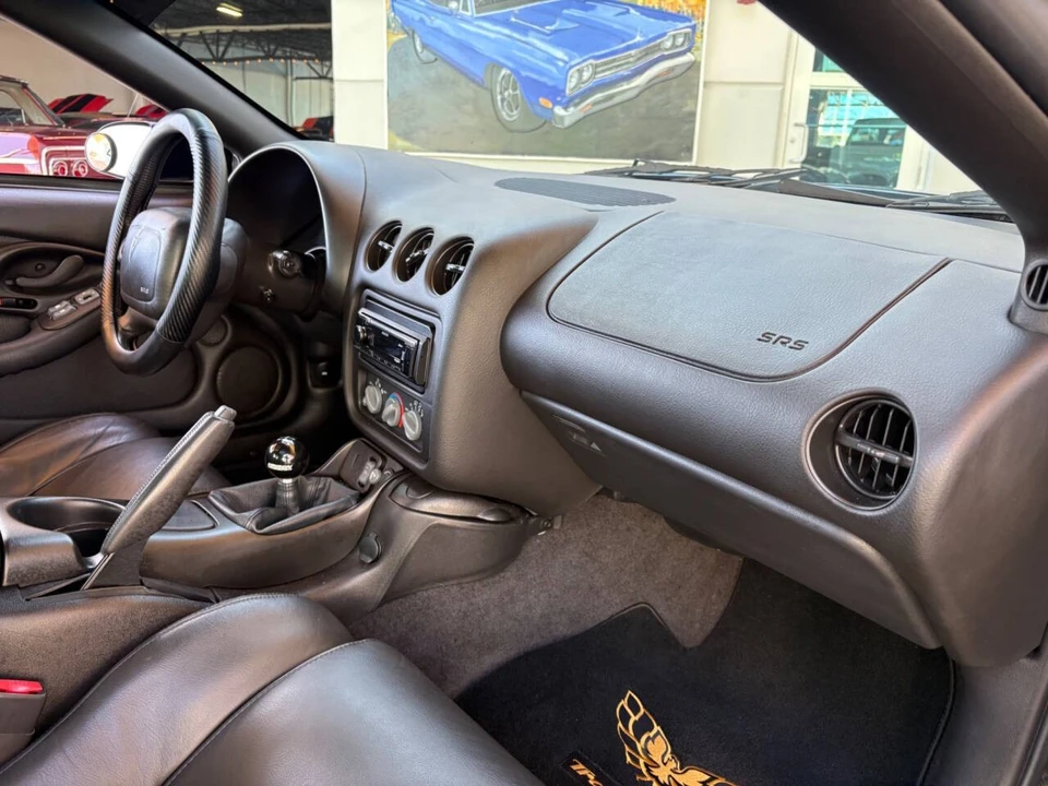 2000 Pontiac Firebird 4th Gen - Image 31 of 31