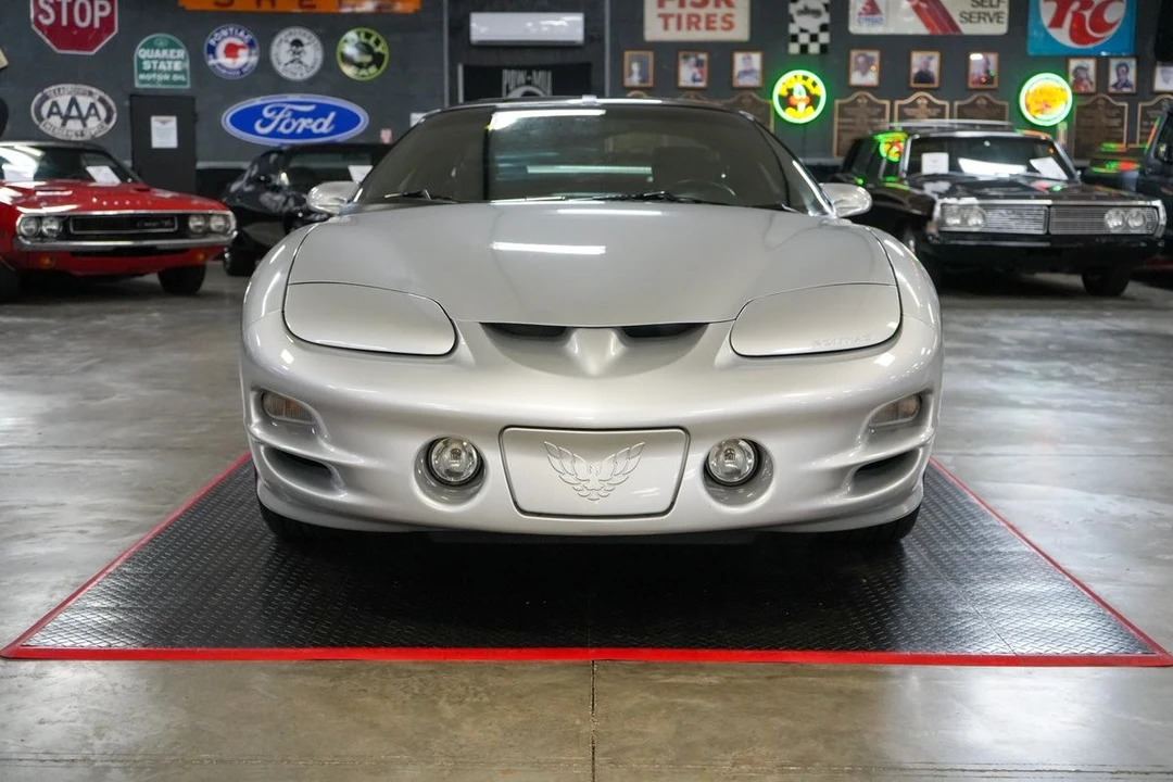 2000 Pontiac Firebird 4th Gen - Image 26 of 31