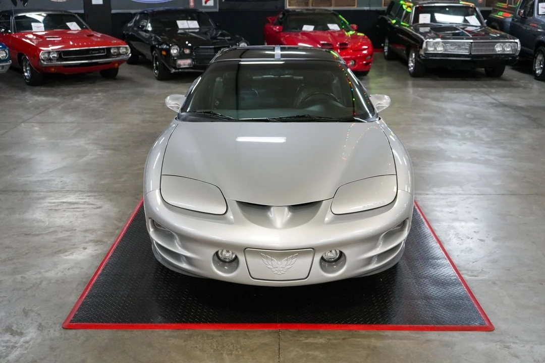 2000 Pontiac Firebird 4th Gen - Image 18 of 31