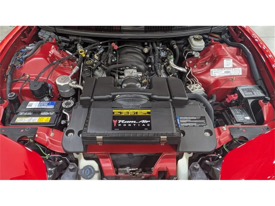 2000 Pontiac Firebird 4th Gen - Image 9 of 9
