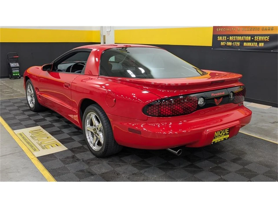 2000 Pontiac Firebird 4th Gen - Image 4 of 9