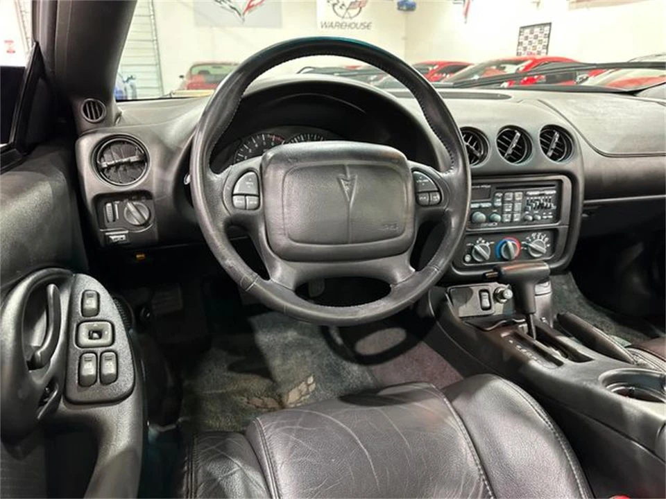 2000 Pontiac Firebird 4th Gen - Image 7 of 27