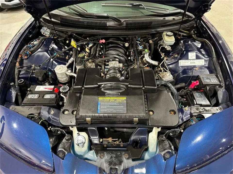 2000 Pontiac Firebird 4th Gen - Image 24 of 27