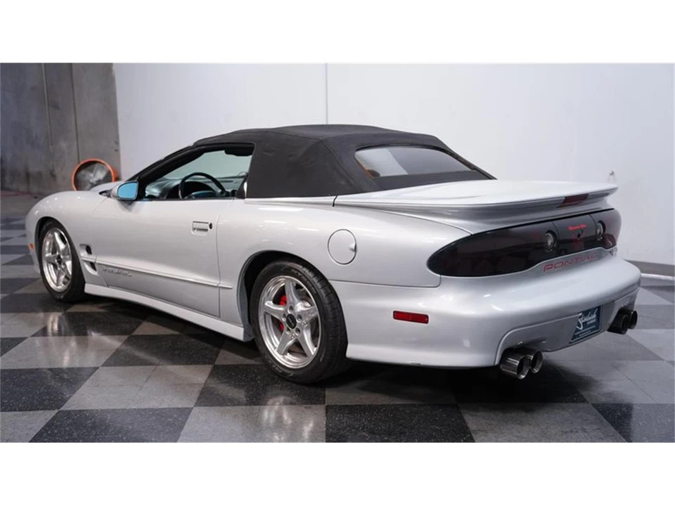 2000 Pontiac Firebird 4th Gen - Image 8 of 31