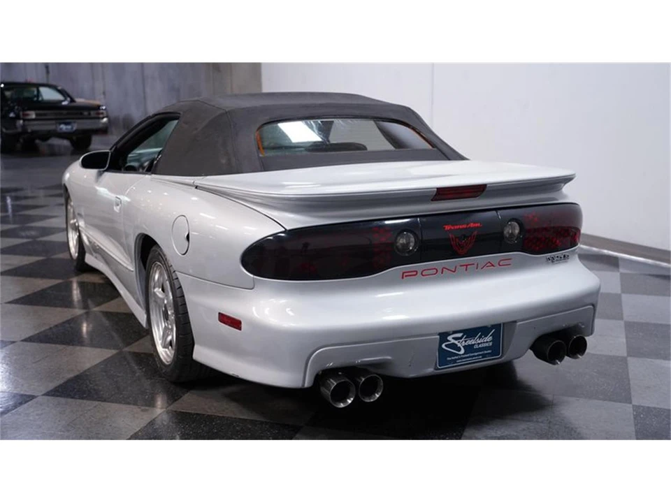 2000 Pontiac Firebird 4th Gen - Image 9 of 31
