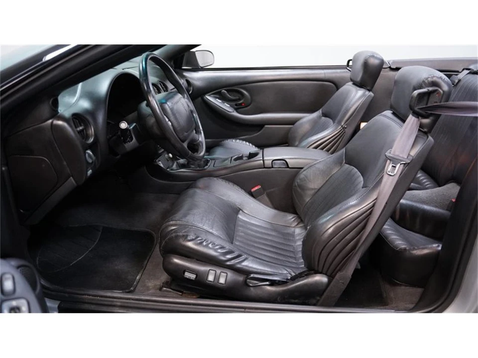 2000 Pontiac Firebird 4th Gen - Image 30 of 31