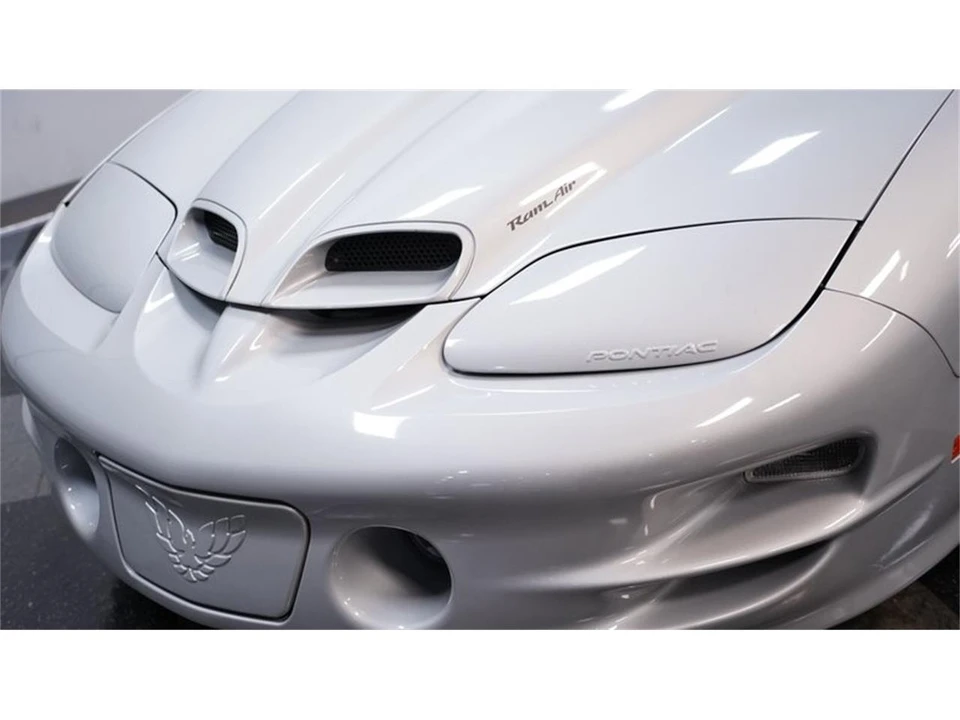 2000 Pontiac Firebird 4th Gen - Image 18 of 31