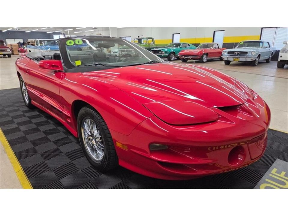 2000 Pontiac Firebird 4th Gen - Image 3 of 31