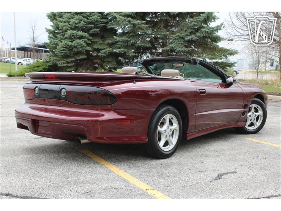 2000 Pontiac Firebird 4th Gen - Image 14 of 31
