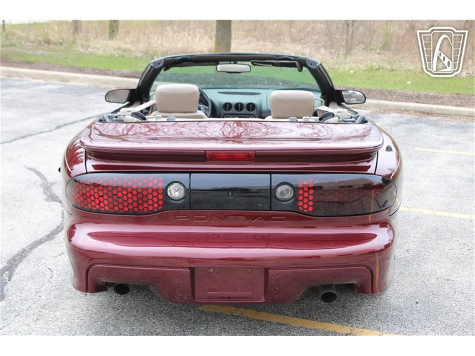2000 Pontiac Firebird 4th Gen - Image 10 of 31