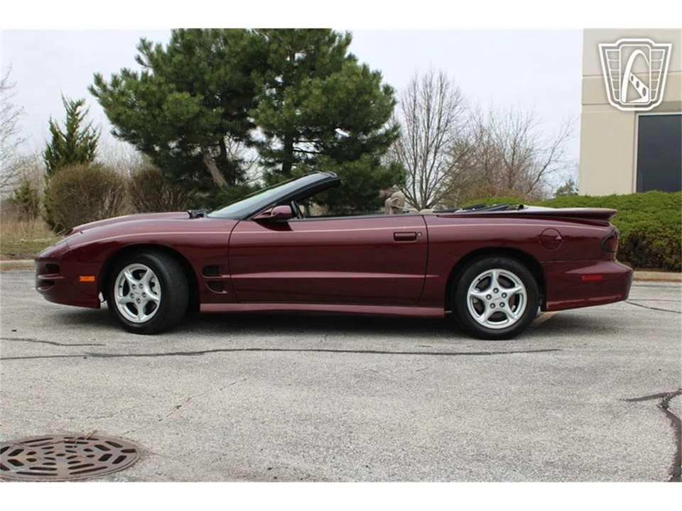 2000 Pontiac Firebird 4th Gen - Image 5 of 31