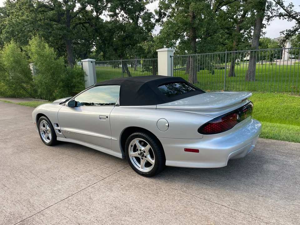 2000 Pontiac Firebird Trans Am 4th Gen - Image 19 of 21