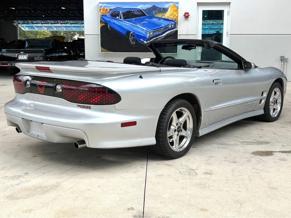2000 Pontiac Firebird 4th Gen - Image 7 of 31