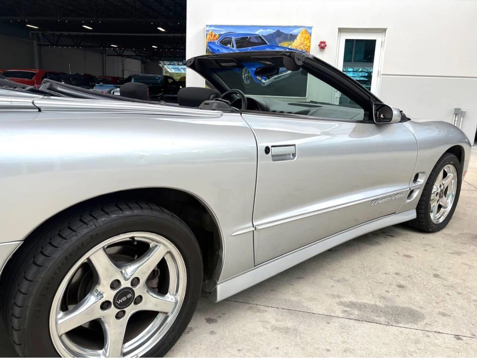 2000 Pontiac Firebird 4th Gen - Image 18 of 31