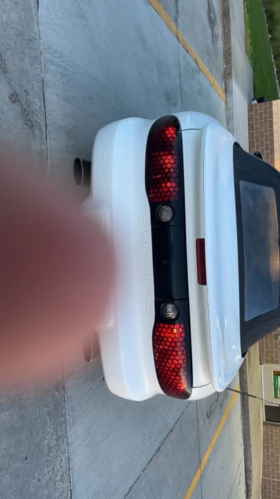 2000 Pontiac Firebird 4th Gen - Image 5 of 8