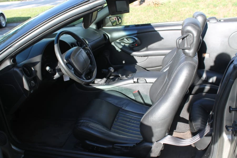 2000 Pontiac Firebird 4th Gen - Image 6 of 9