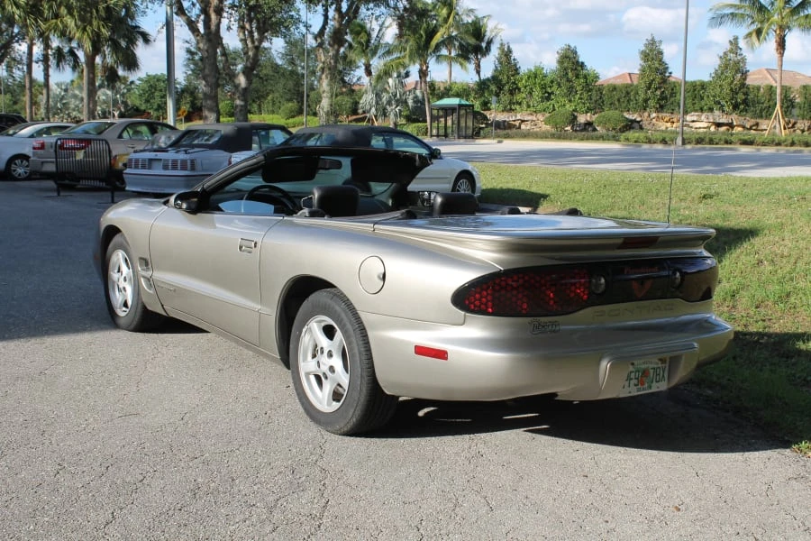 2000 Pontiac Firebird 4th Gen - Image 3 of 9