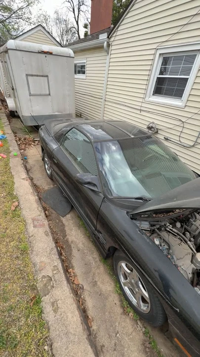2000 Pontiac Firebird 4th Gen - Image 2 of 6