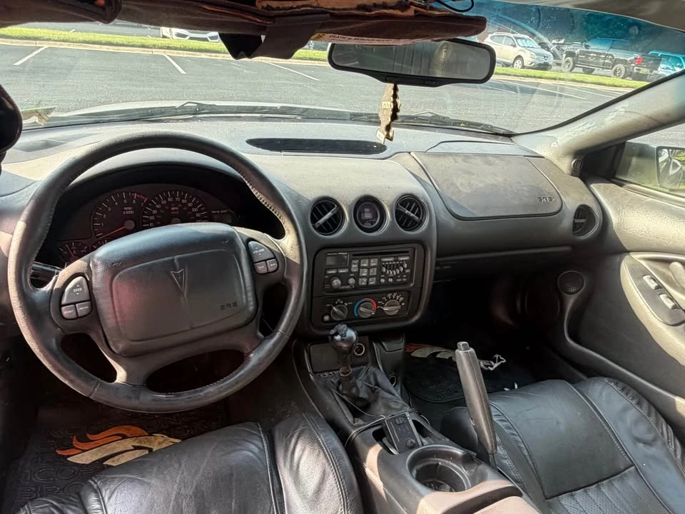 2000 Pontiac Firebird 4th Gen - Image 8 of 8