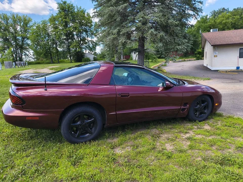 2000 Pontiac Firebird 4th Gen - Image 4 of 6