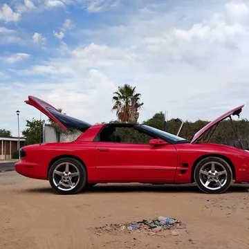 2000 Pontiac Firebird Coupe 2D