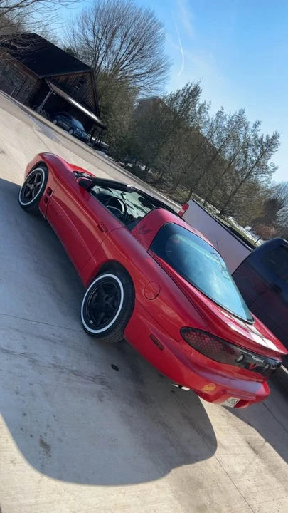 2000 Pontiac Firebird 4th Gen - Image 2 of 6