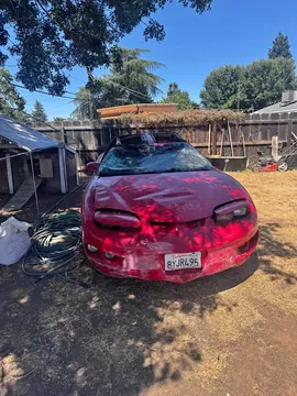2000 Pontiac Firebird Coupe 2D