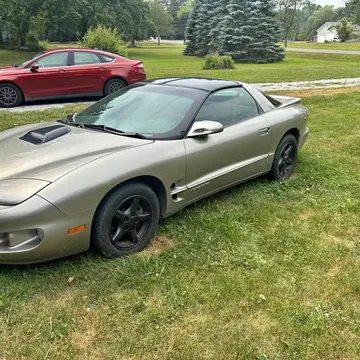 2000 Pontiac Firebird Coupe 2D