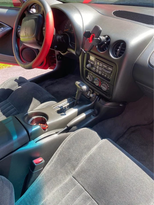 2000 Pontiac Firebird 4th Gen - Image 7 of 11