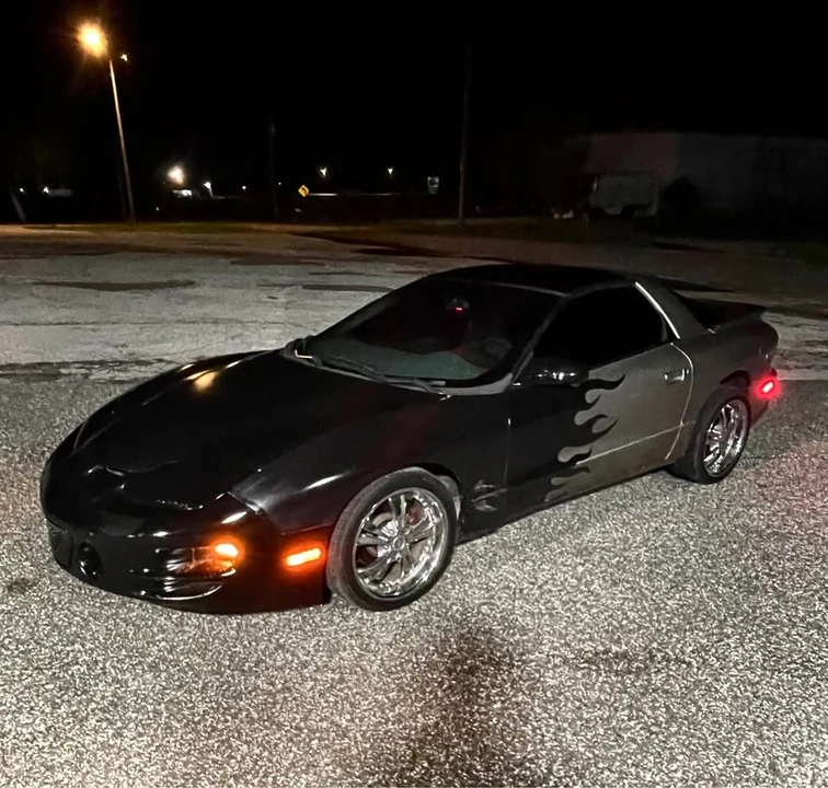 2000 Pontiac Firebird 4th Gen - Image 6 of 6