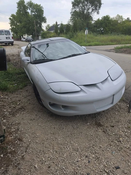 2000 Pontiac Firebird 4th Gen - Image 3 of 3