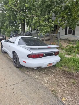 2000 Pontiac Firebird Coupe 2D