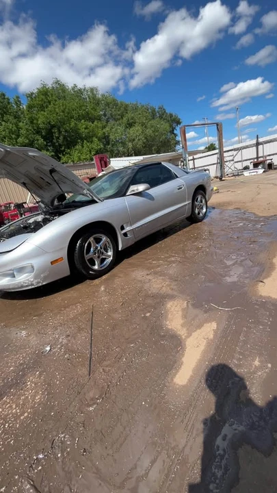 2000 Pontiac Firebird 4th Gen - Image 14 of 15