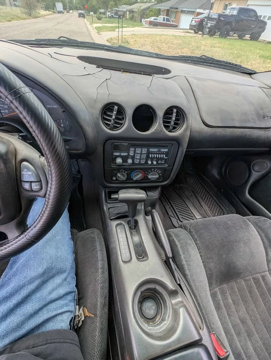 2000 Pontiac Firebird 4th Gen - Image 12 of 15