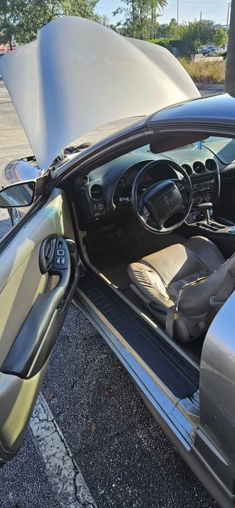 2000 Pontiac Firebird 4th Gen - Image 6 of 9