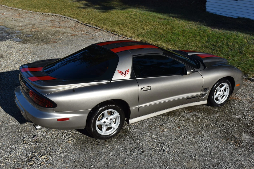 2000 Pontiac Firebird 4th Gen - Image 18 of 31